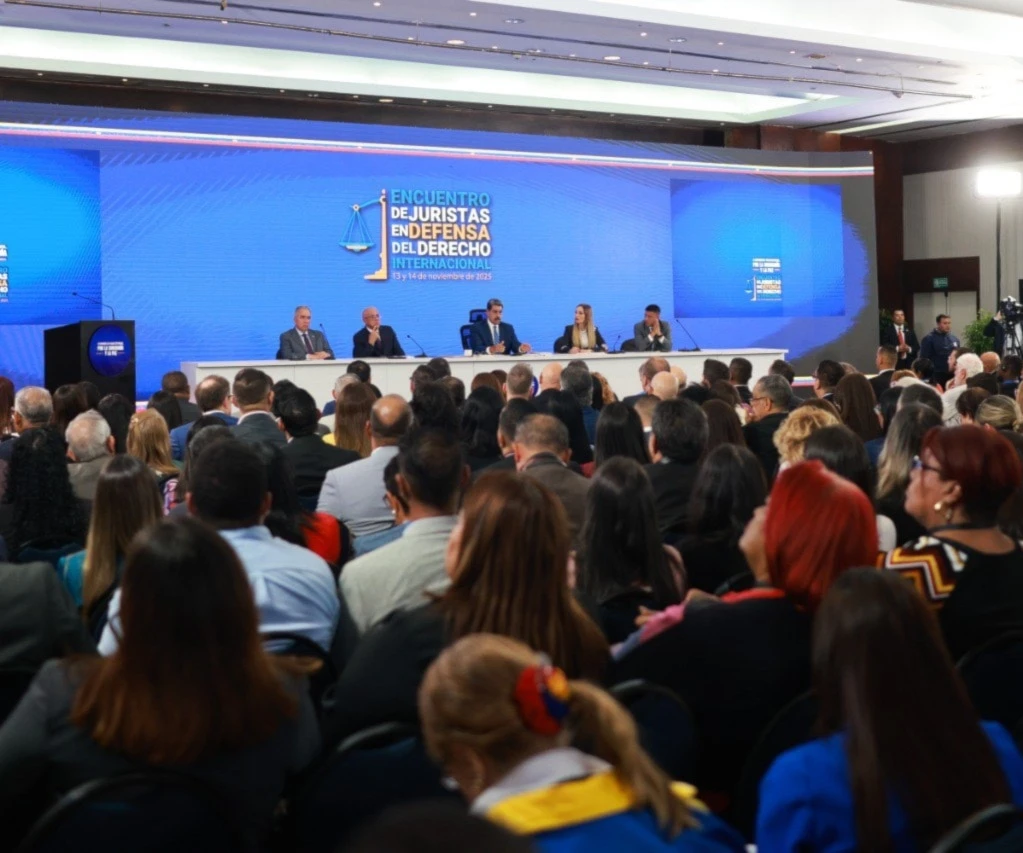 Juristas argentinos proponen denunciar a Trump y Rubio ante la CPI