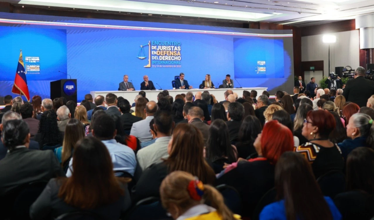 Juristas argentinos proponen denunciar a Trump y Rubio ante la CPI