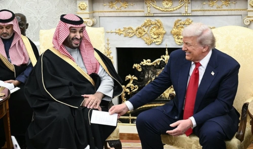 Trump firmaacuerdo de defensa estratégicos con Arabia Saudita