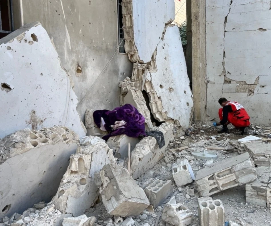 Secuelas del bombardeo israelí contra el campamento de Ain al-Hilweh en Saida, sur del Líbano (Foto: AFP)