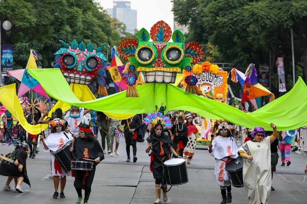 Día de los Muertos inunda de color y memoria a México (fotos)