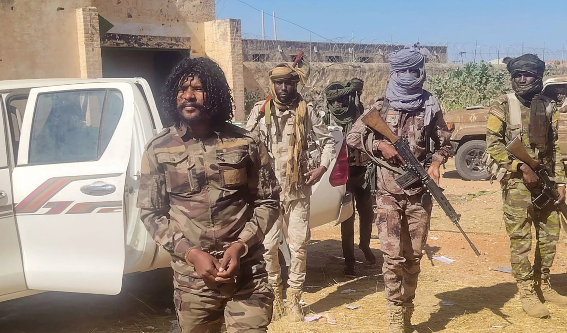 Tras la caída de El Fasher, diversos testigos relataron ejecuciones sumarias, violaciones, saqueos y ataques contra cooperantes.