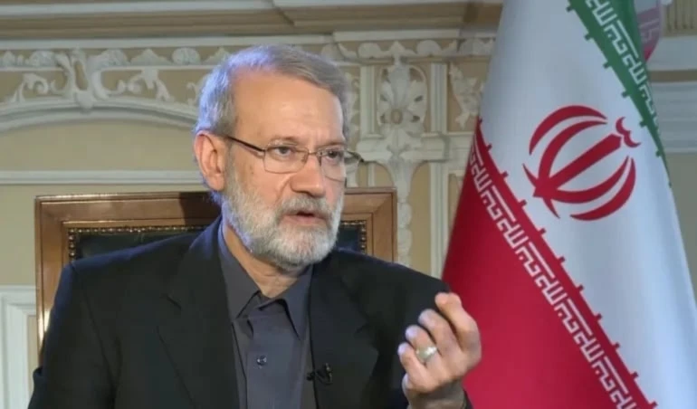 “El objetivo de los enemigos es muy claro: someter al pueblo iraní y quebrar su voluntad”, declaró Lariyani,.