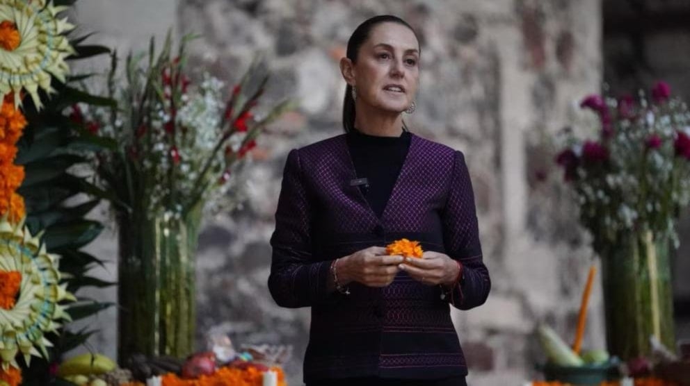 Día de los Muertos inunda de color y memoria a México (fotos)