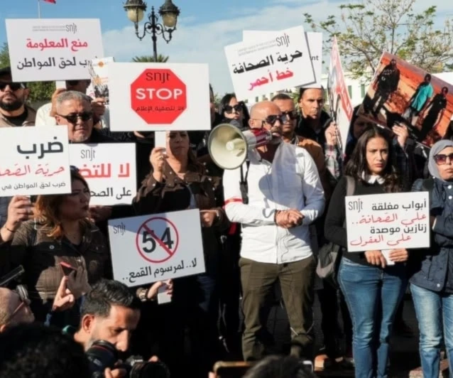 Desde la disolución del Parlamento en 2021, el país vive un retroceso sostenido en libertades civiles.