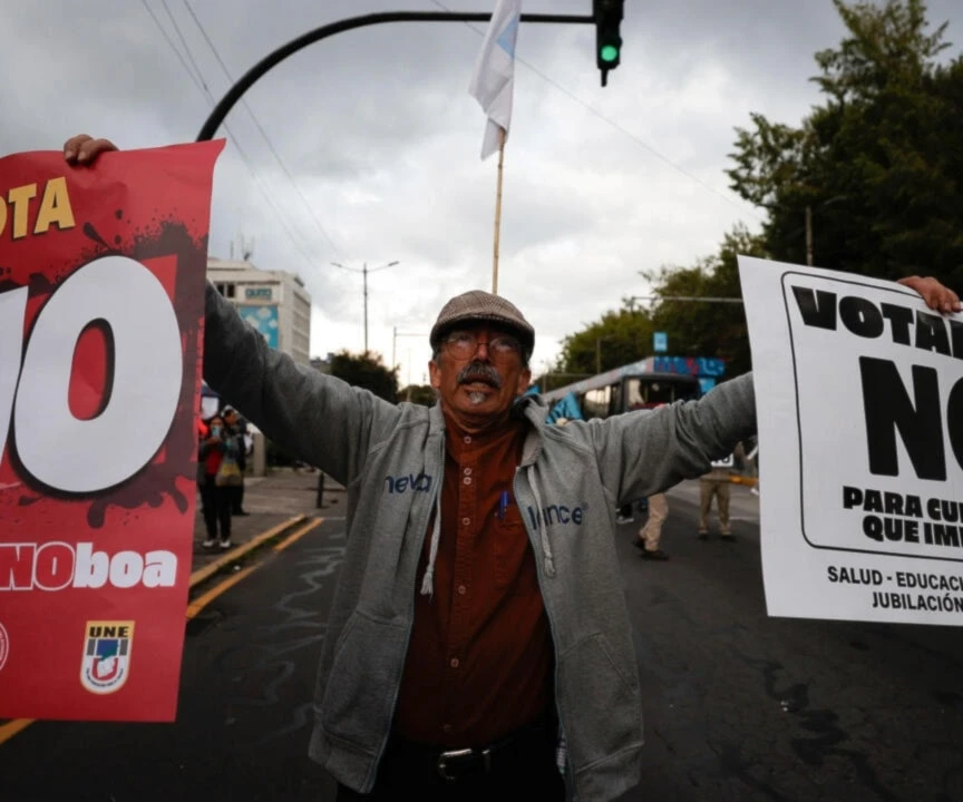Analistas aseguran que el resultado del referendo en Ecuador es un claro rechazo al Gobierno de Daniel Noboa.