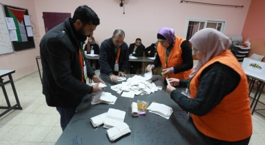 Hamas: ley electoral  de Cisjordania beneficia a facciones específicas