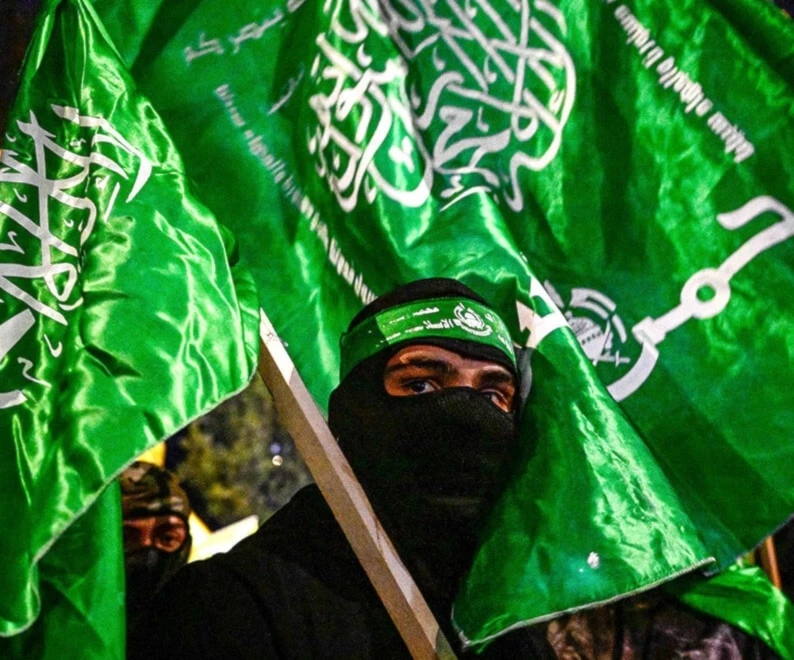 Hamas solicitó a los organismos jurídicos y tribunales internacionales abrir procesos judiciales contra la entidad y sus responsables.