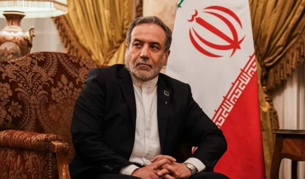 Canciller de Irán visitará París por invitación de su par de Francia