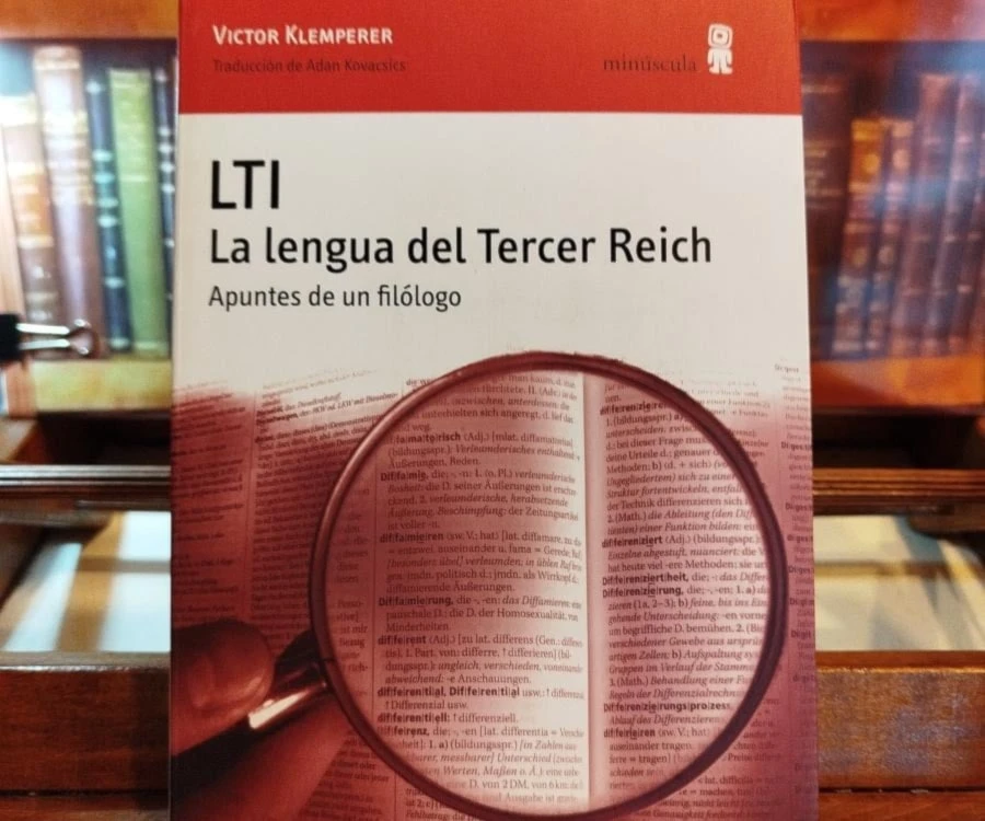 ¿Cómo el lenguaje nazi se moldeó en las guerras mundiales?