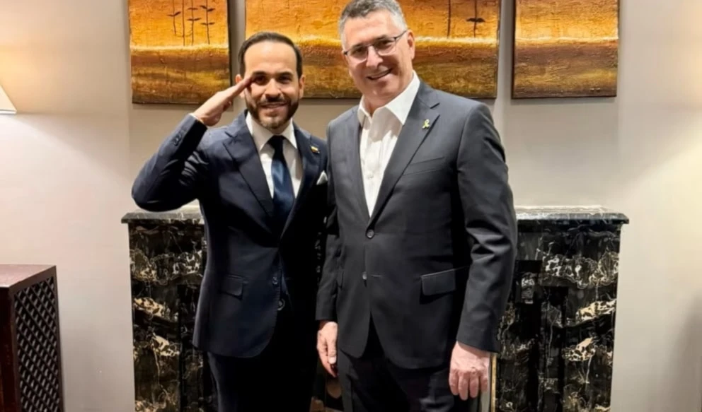 Precandidato colombiano busca acercamiento con "Israel" y EE. UU. (Foto: @ABDELAESPRIELLA / X)