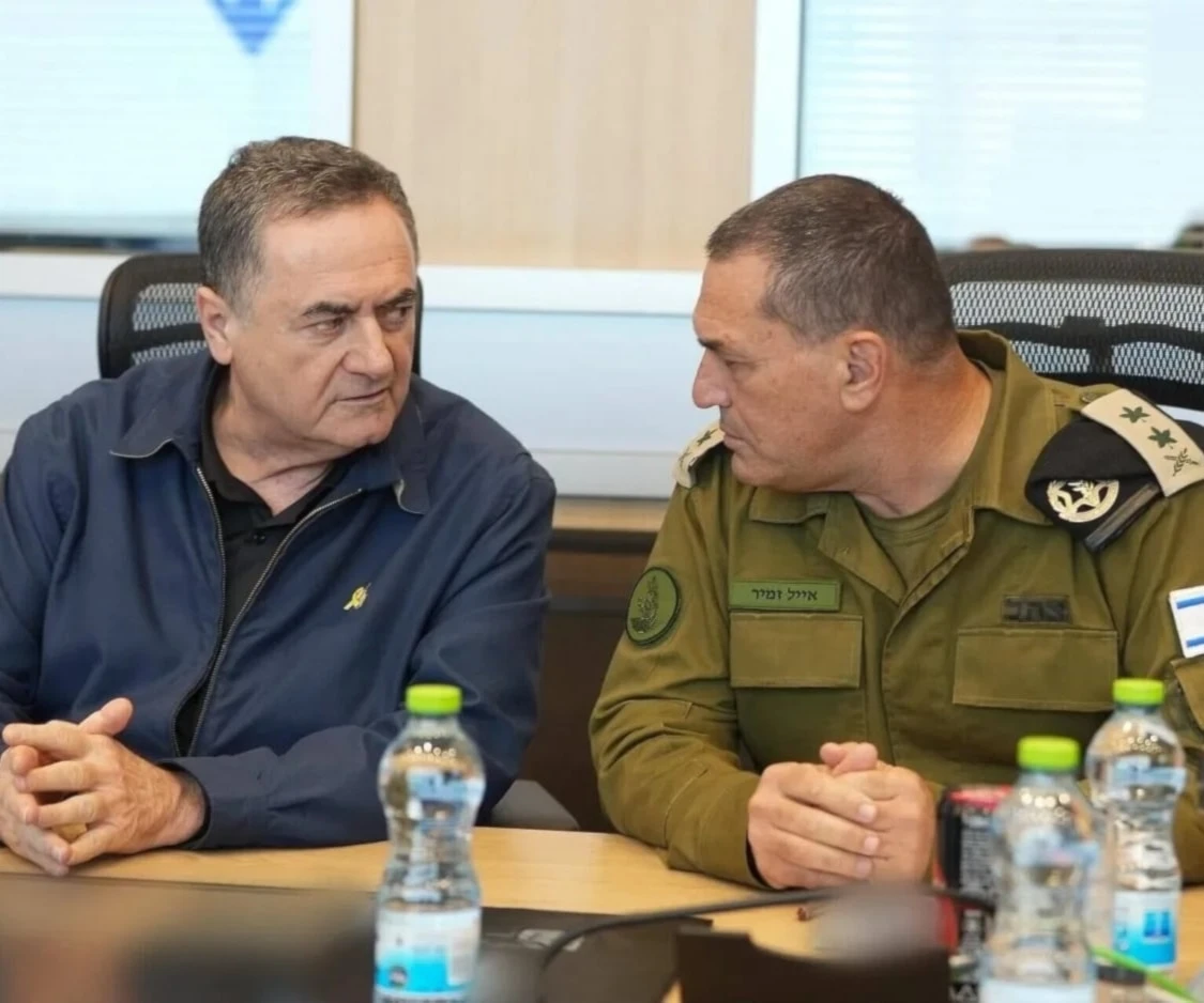El ministro de Guerra, Ysrael Katz, y el jefe del Estado Mayor, Eyal Zamir. (Foto: Medios israelíes)