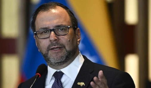 Yván Gil: “Es momento de decir basta de agresiones, basta de crímenes de guerra, basta de impunidad”.