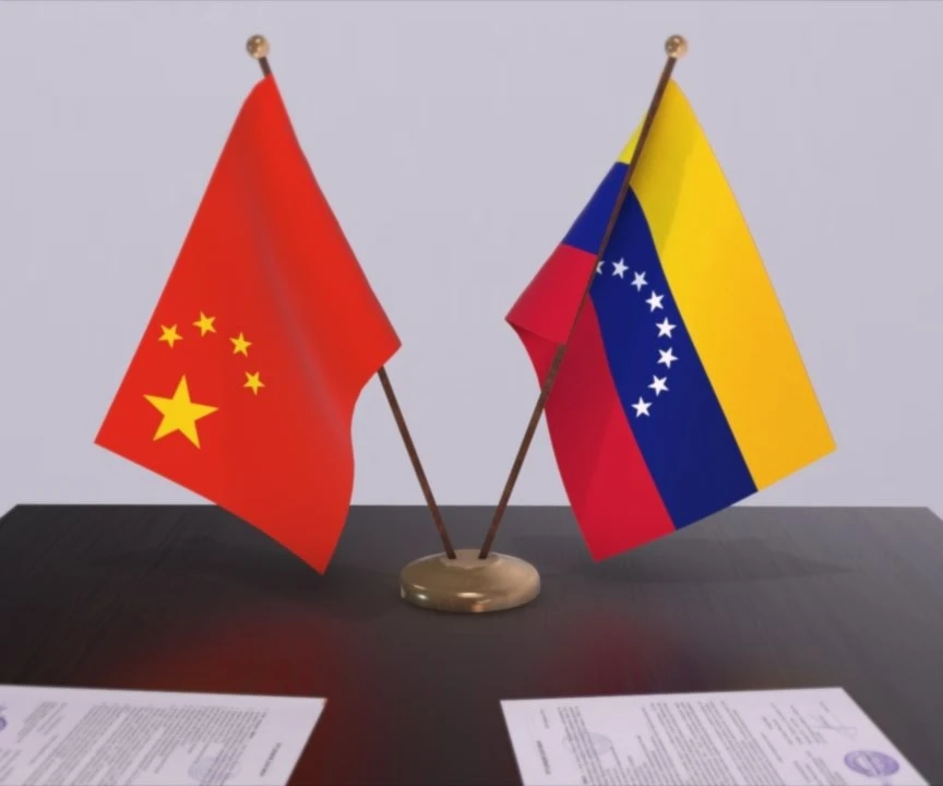 China condenó también las injerencias de EE. UU. en los asuntos internos de Venezuela.
