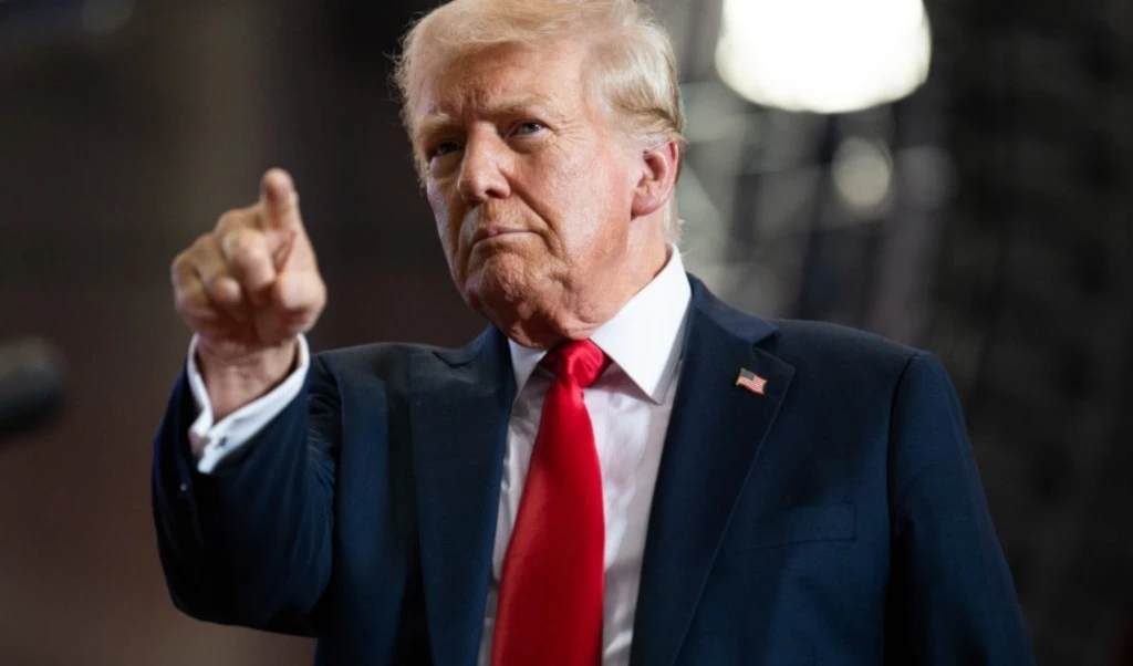 Trump impulsa “fábrica de bebés” mientras refuerza deportaciones