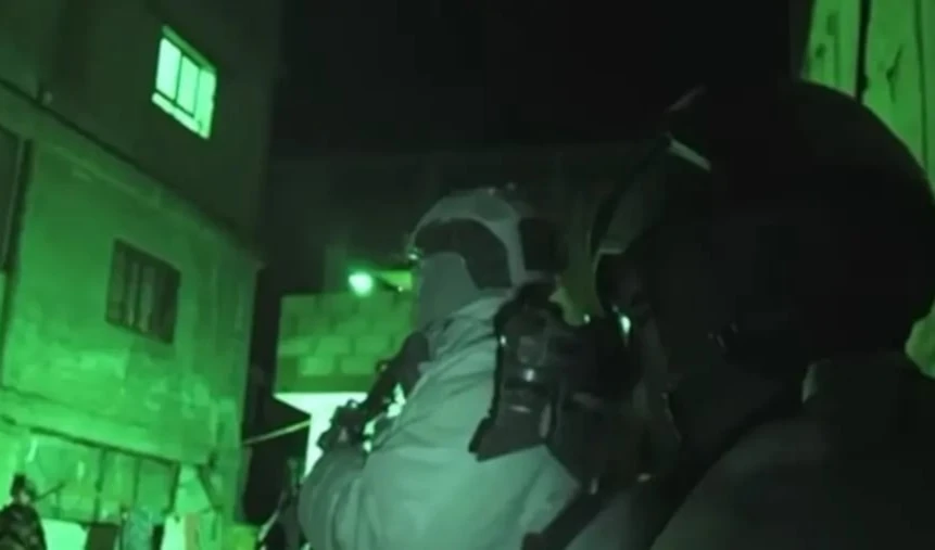 ​Desplazamiento en Beit Jinn, Siria, tras incursión militar israelí (Foto:Agencias)