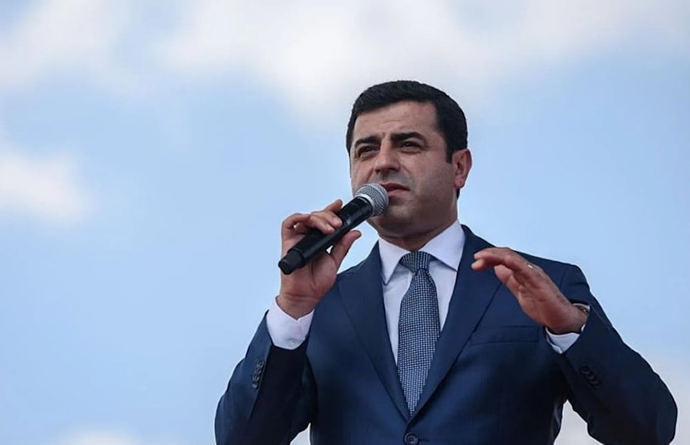 Aliado de Erdogan pide liberar al líder kurdo Selahattin Demirtas
