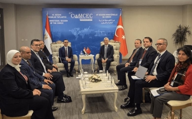Egipto y Turquía refuerzan lazos comerciales con miras a ampliar el intercambio bilateral