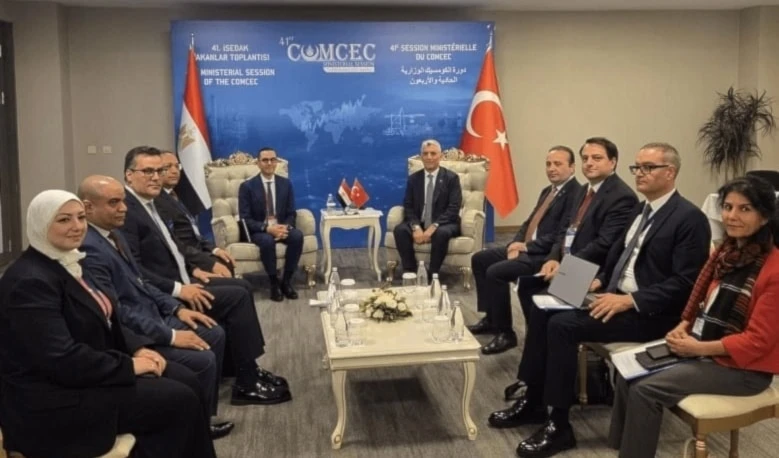 Egipto y Turquía refuerzan lazos comerciales con miras a ampliar el intercambio bilateral