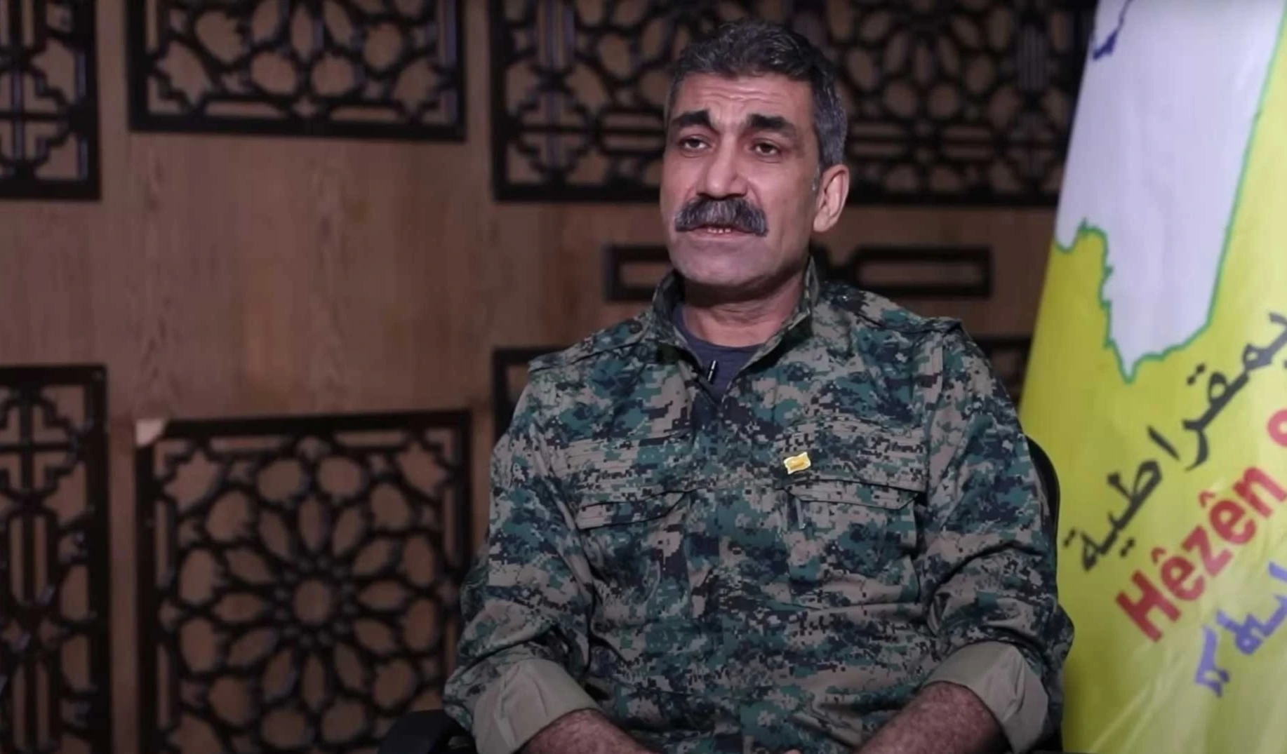 El comandante de las FDS Sipan Hamo declaró que no existen avances reales hacia la integración política o militar con Damasco.