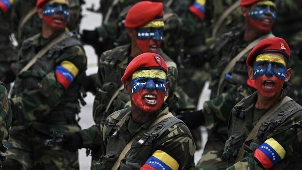 Venezuela refuerza sus fuerzas de seguridad ante las amenazas de Estados Unidos. 