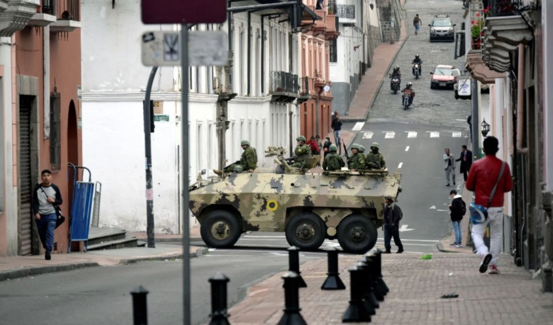 Estado de excepción en Ecuador.