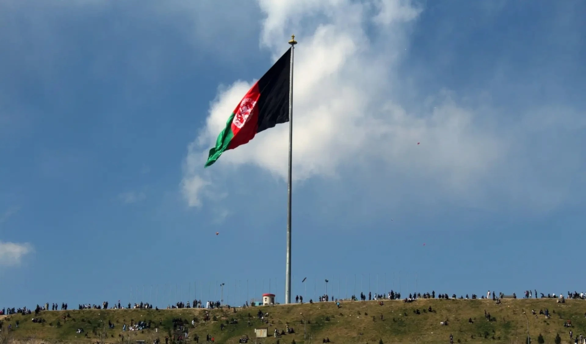 Los talibanes afirman que las conversaciones de paz con Pakistán fracasaron, pero el alto el fuego se mantiene.