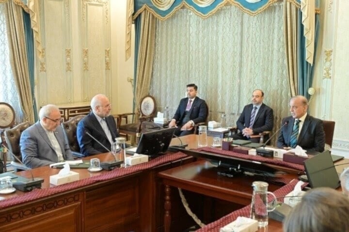 Irán y Pakistán buscan elevar su comercio a 10 mil millones