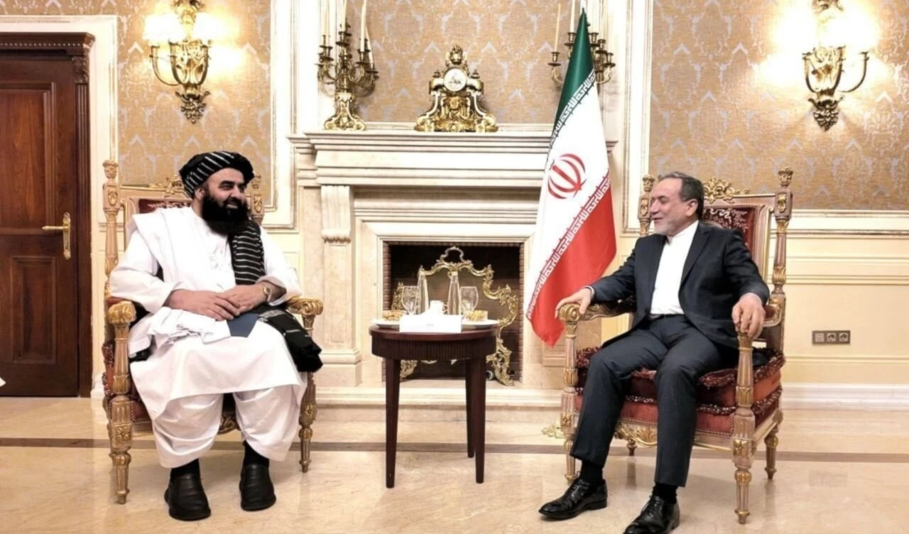 Ministro de Asuntos Exteriores de Irán recibe a su homólogo de Afganistán en Teherán (Foto: Archivo).