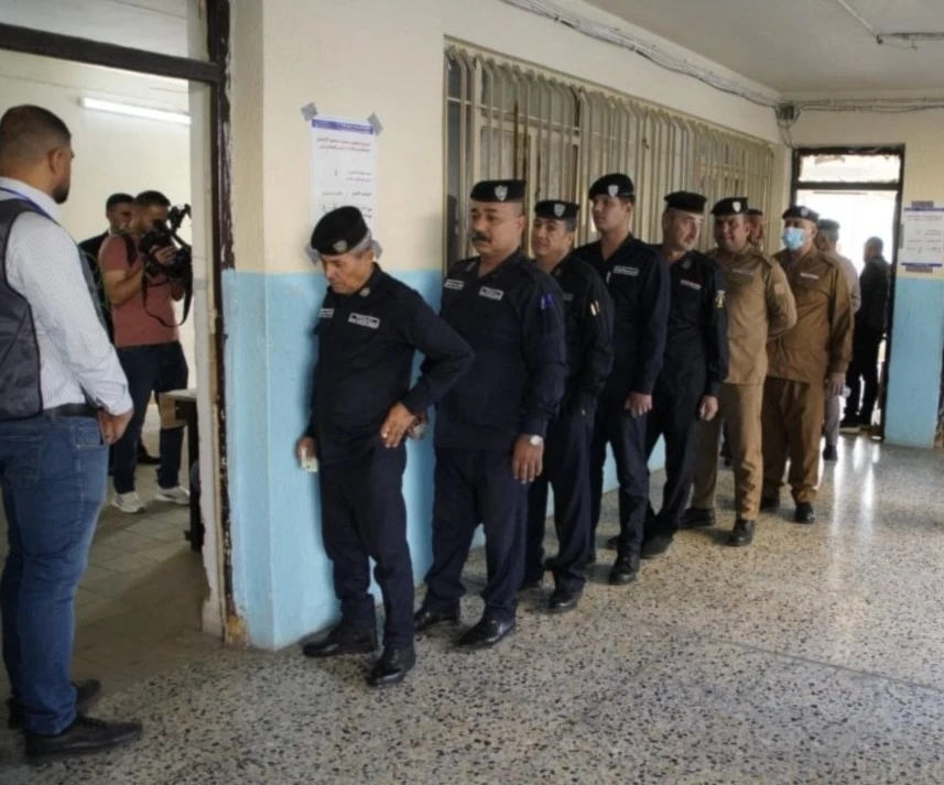 Irak realiza esta votación especial como preludio de la elección general.