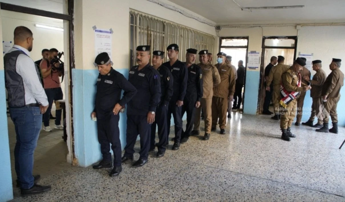 Irak realiza esta votación especial como preludio de la elección general.