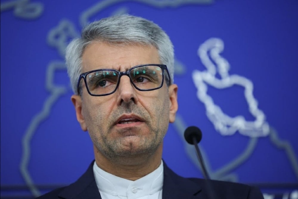 Baghaei denunció que los ataques israelíes en Siria constituyen una amenaza directa a la seguridad regional.