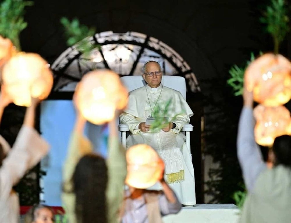 El papa comparó la fortaleza del pueblo libanés con las raíces del cedro y el olivo, símbolos nacionales profundamente arraigados.