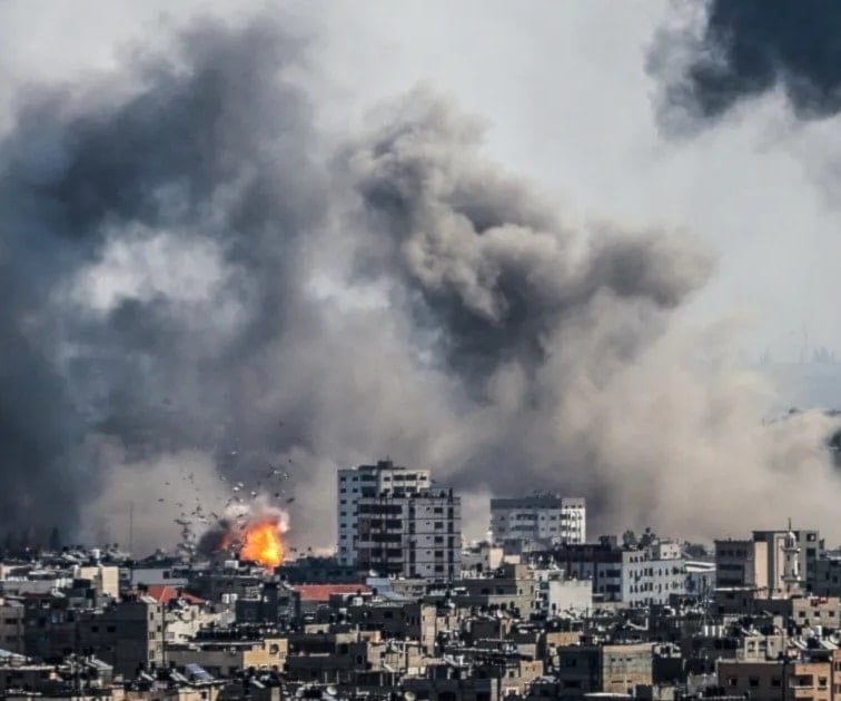 Ataques en Gaza dejan seis mártires y crece tensión en Rafah