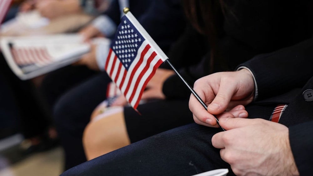 EE.UU. detiene todas las solicitudes de inmigración de 19 países