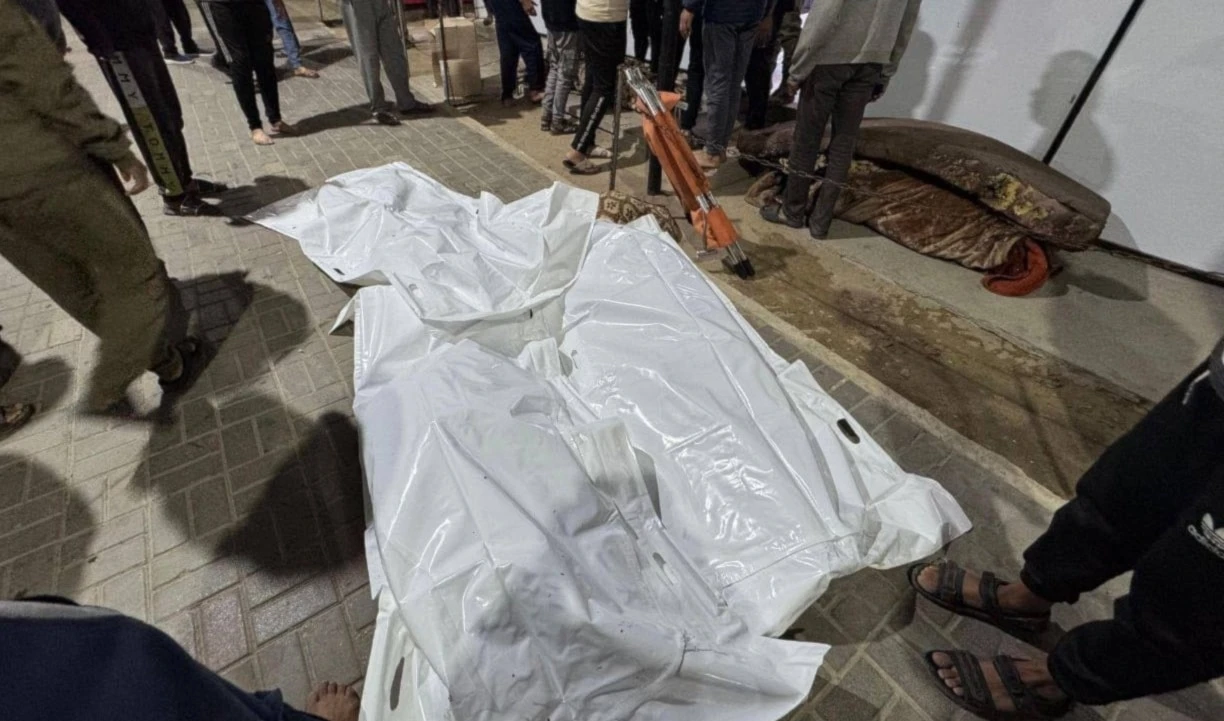 Agresión israelí contra Khan Yunis provoca cinco civiles mártires