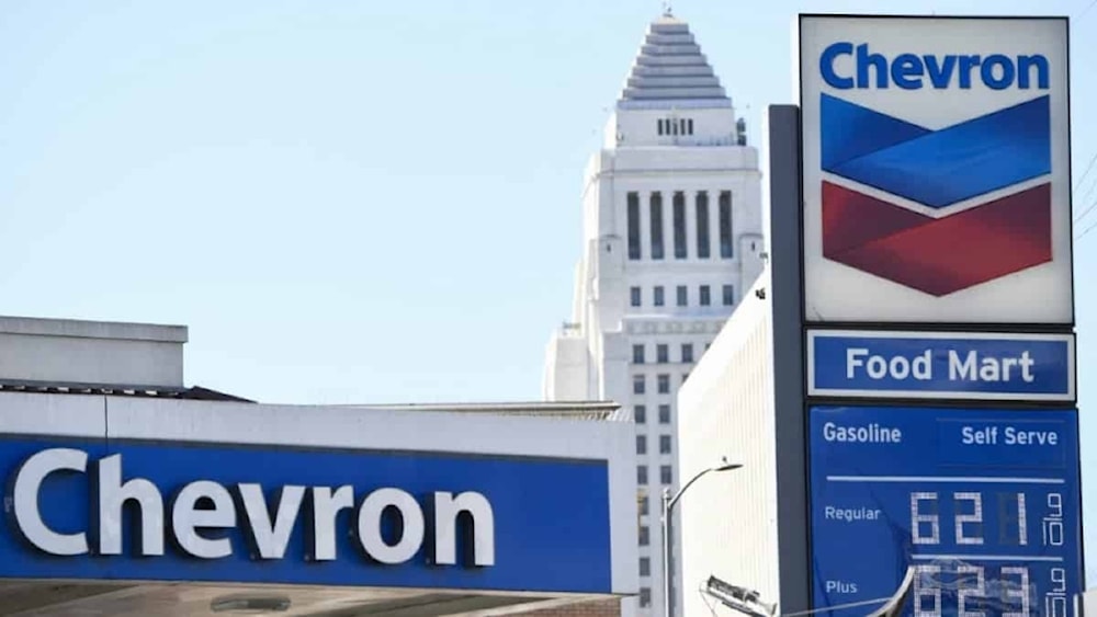 EE.UU. renovará licencia de Chevron que continuará en Venezuela