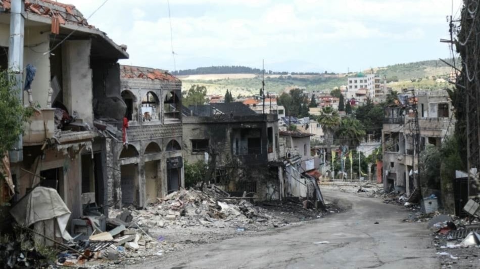 Efectos de las brutalidades israelíes en las localidades de Hula y Mais al-Jabal, en el sur del Líbano.