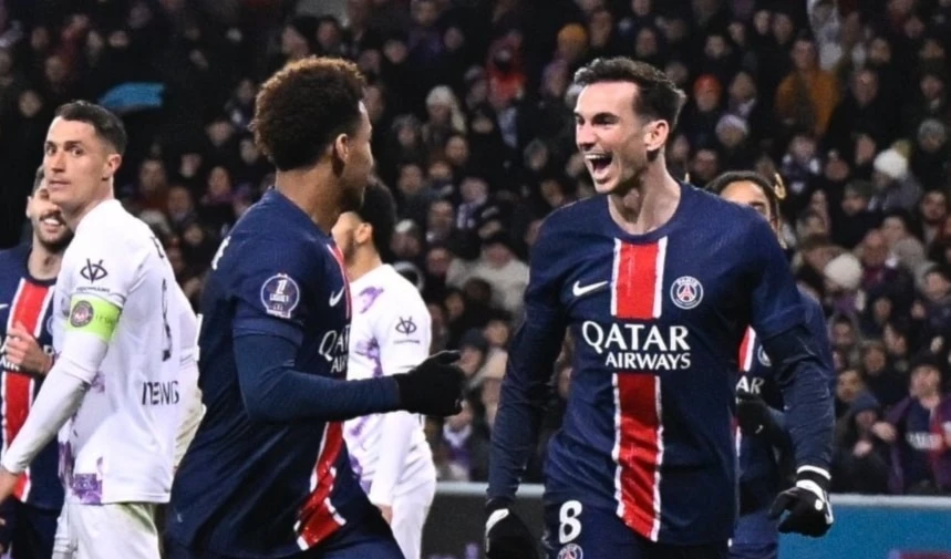 PSG recupera ventaja en cima del fútbol francés.
