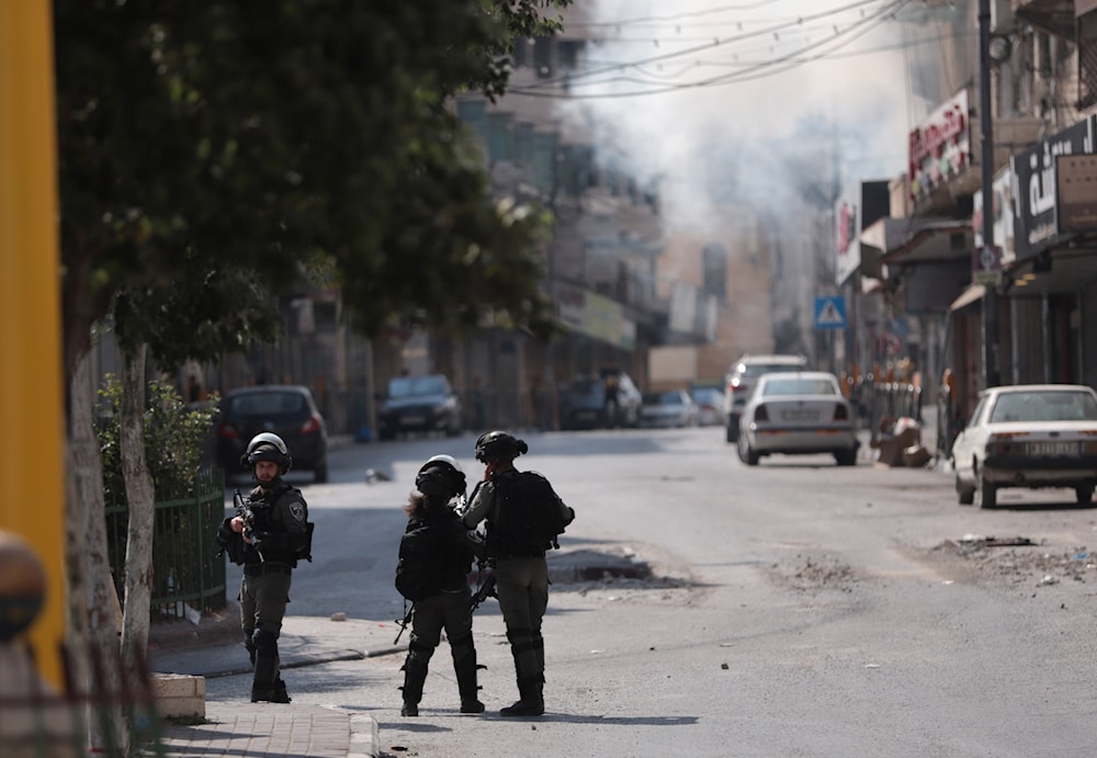 Asalto israelí al campamento de Tulkarem.