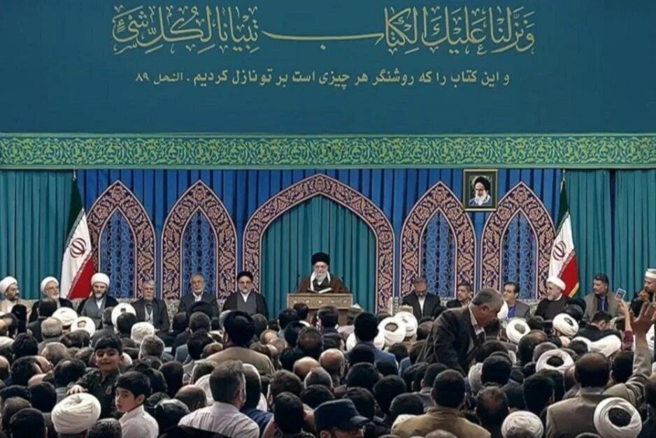  Sayyed Ali Khamenei: 