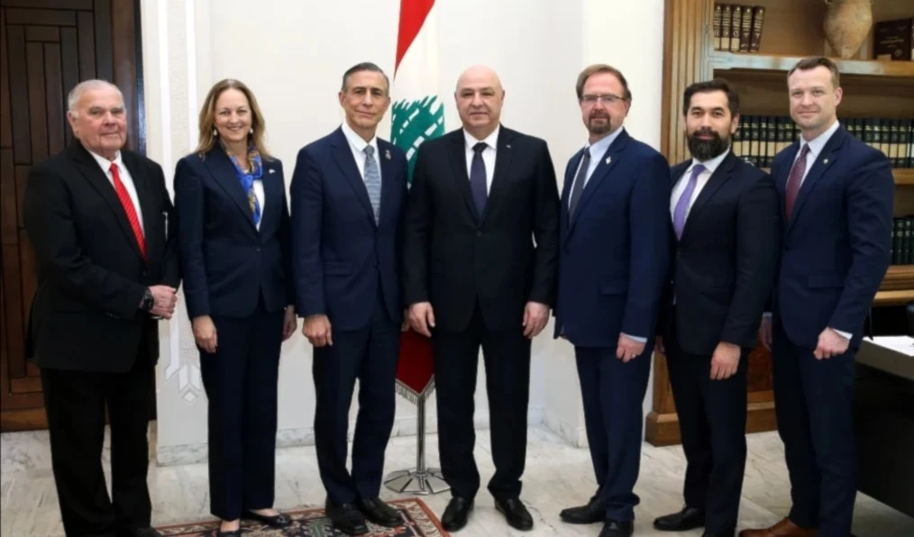 El presidente del Líbano, Joseph Aoun, durante su encuentro con la delegación del Congreso de Estados Unidos.