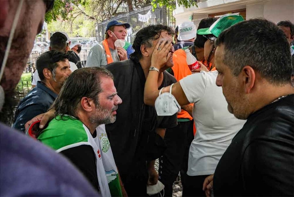 Denuncian represión contra trabajadores argentinos