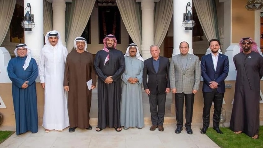 Presidente egipcio abandona Arabia Saudíta tras reunión informal 