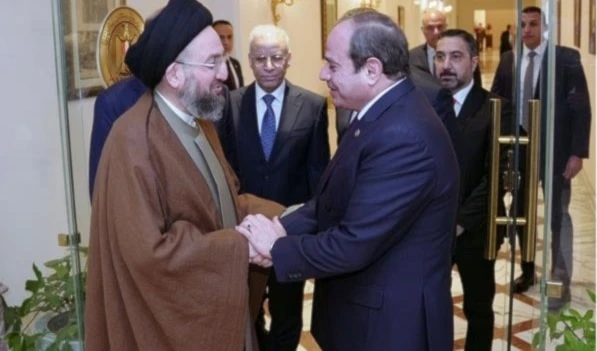 El presidente de Egipto, Abdel Fattah El-Sisi, recibió al jefe del bloque político iraquí Tiyar Al-Hikma (Corriente de Sabiduría), Ammar Al-Hakim, y la delegación acompañante. El presidente de Egipto, Abdel Fattah El-Sisi, recibió al jefe del bloque político iraquí Tiyar Al-Hikma (Corriente de Sabiduría), Ammar Al-Hakim, y la delegación acompañante.