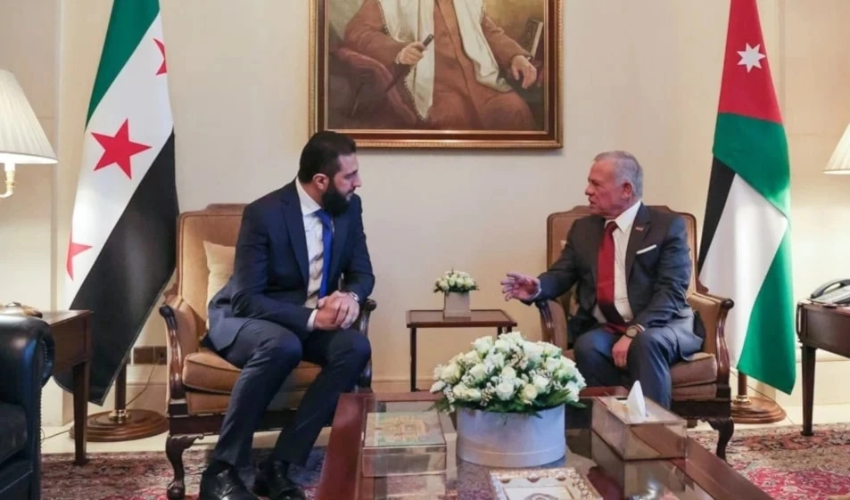 El rey de Jordania, Abdallá II, recibió este miércoles en Amán al jefe de la etapa transitoria en Siria, a Ahmed Al-Sharaa.