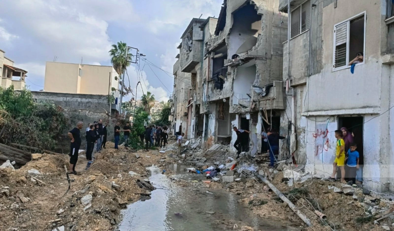 Ocupación israelí ataca viviendas e infraestructuras en Cisjordania. Ocupación israelí ataca viviendas e infraestructuras en Cisjordania.