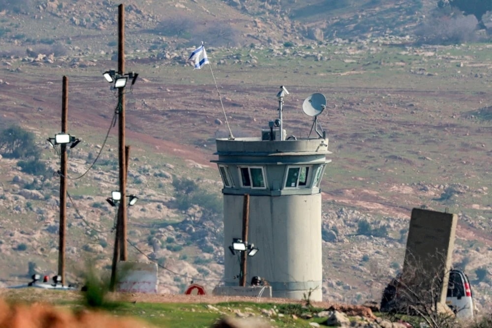 El autor de la operación llegó al puesto de control cerca de Tayasir, se atrincheró dentro de la torre de vigilancia y abrió fuego contra los soldados israelíes.