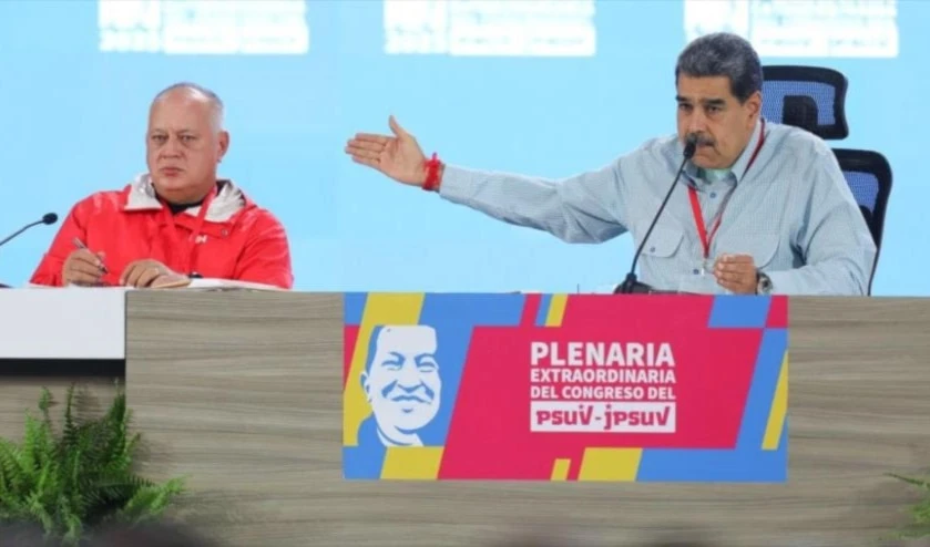 El presidente de Venezuela, Nicolás Maduro,  habla durante una reunión del Partido Socialista Unido de Venezuela (PSUV), 6 de febrero de 2025.