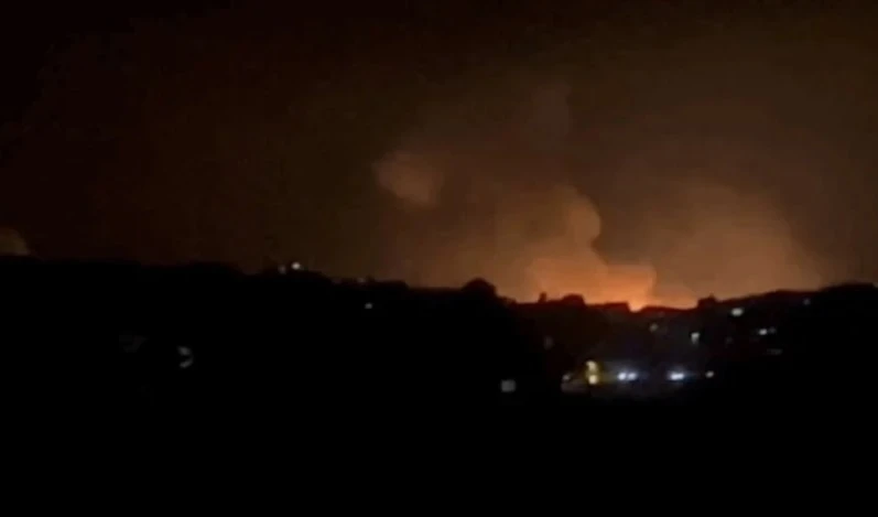 Seis mártires y dos heridos en una agresión israelí en Janta, Líbano Seis mártires y dos heridos en una agresión israelí en Janta, Líbano